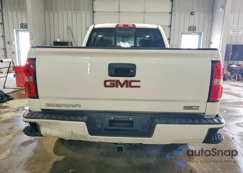 2015 GMC Sierra K1500 Slt z USA, uszkodzony, nr VIN 3GTU2VEC0FG159875